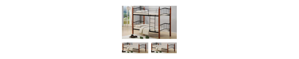 Bunk Bed (or two single beds)